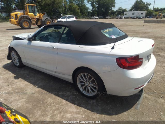 Photo 2 VIN: WBA1K9C5XGV322262 - BMW 2 