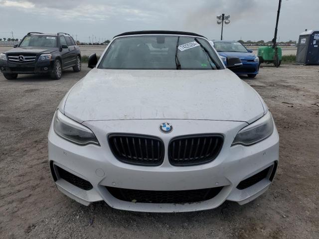 Photo 4 VIN: WBA1M1C53GV393976 - BMW M235I 