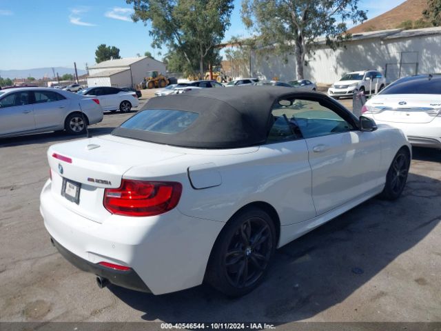 Photo 3 VIN: WBA1M1C58GV394542 - BMW M235I 