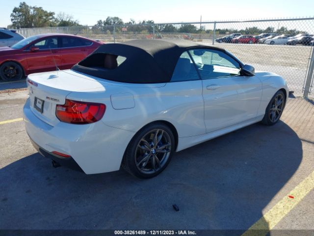 Photo 3 VIN: WBA1M1C59GV578484 - BMW M235I 