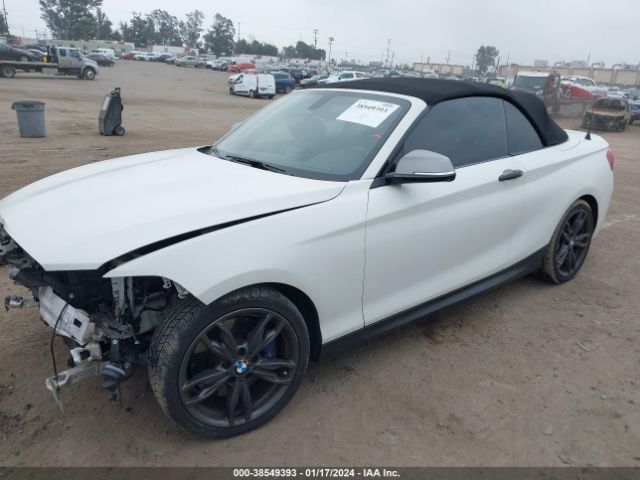 Photo 1 VIN: WBA1M5C50GV327117 - BMW M235I 