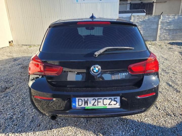 Photo 3 VIN: WBA1R510607D71077 - BMW 1 SERIES HATCHBACK 