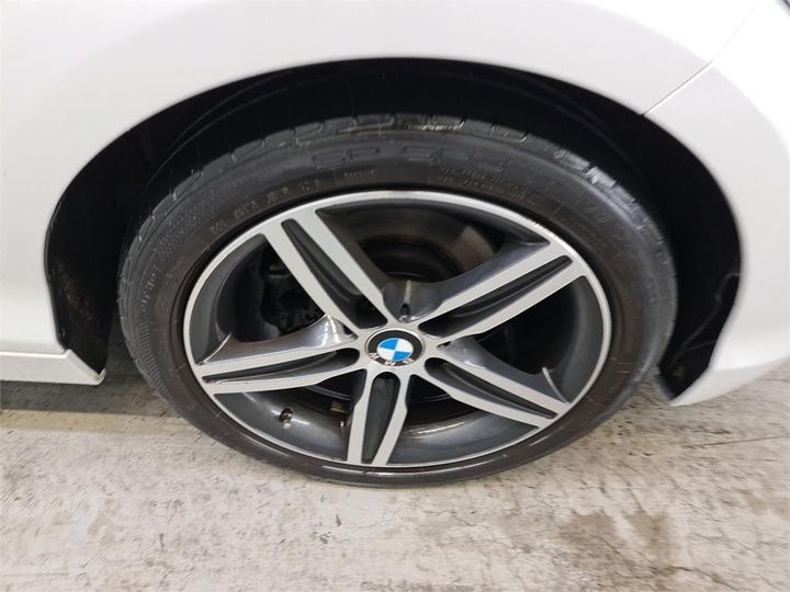 Photo 13 VIN: WBA1R510X05J28025 - BMW 118 