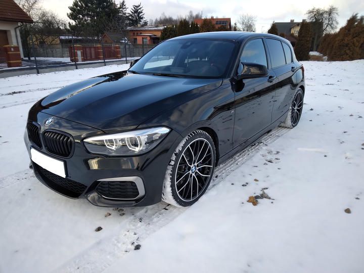 Photo 1 VIN: WBA1R91000VA08017 - BMW M140I HATCHBACK 