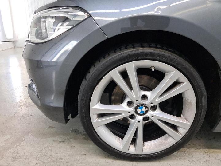 Photo 12 VIN: WBA1S110X05H26700 - BMW 120 