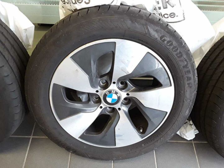 Photo 30 VIN: WBA1T11030VE43651 - BMW 120D 