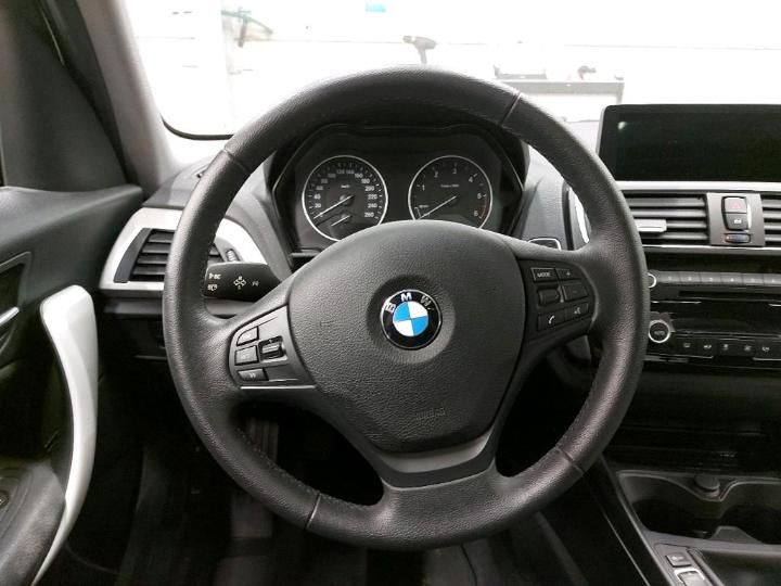 Photo 12 VIN: WBA1U510505F61804 - BMW 1 HATCH 