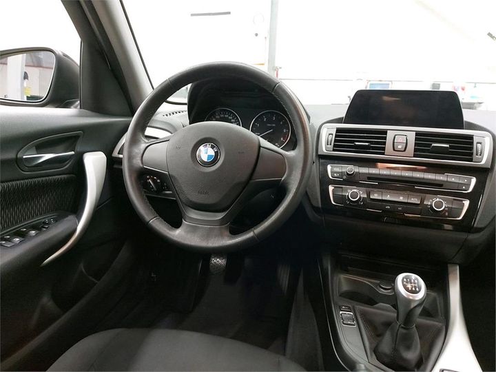 Photo 12 VIN: WBA1V51000V998796 - BMW 1 HATCH 