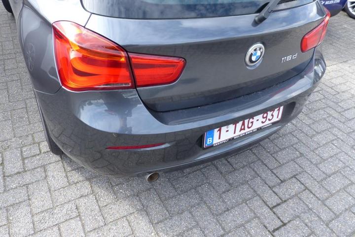 Photo 27 VIN: WBA1V710007A20222 - BMW BMW 1 SERIES 