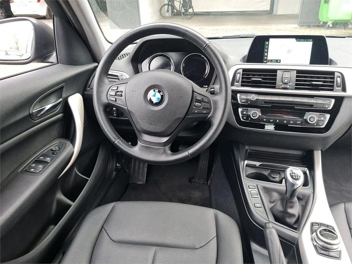 Photo 12 VIN: WBA1V710105A66881 - BMW 1 HATCH 