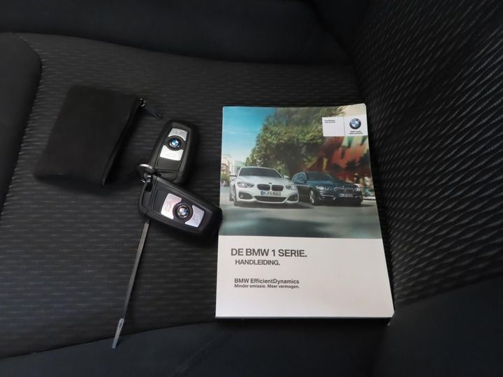 Photo 9 VIN: WBA1V71020V985270 - BMW 1 SERIE 