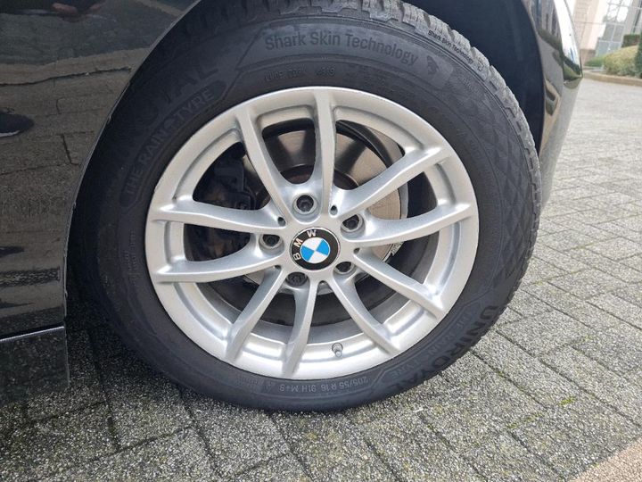 Photo 33 VIN: WBA1V710505A65863 - BMW 1-REEKS 