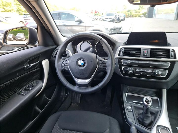 Photo 12 VIN: WBA1V710507B56927 - BMW 1 HATCH 