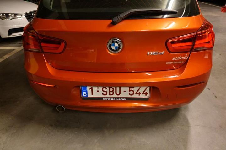 Photo 32 VIN: WBA1V710X0V830563 - BMW 1-REEKS 