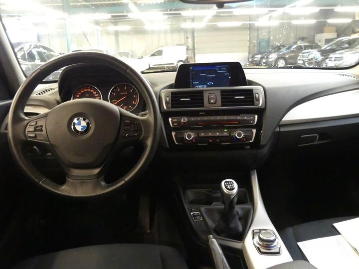 Photo 8 VIN: WBA1V91000V962968 - BMW 1 HATCH 