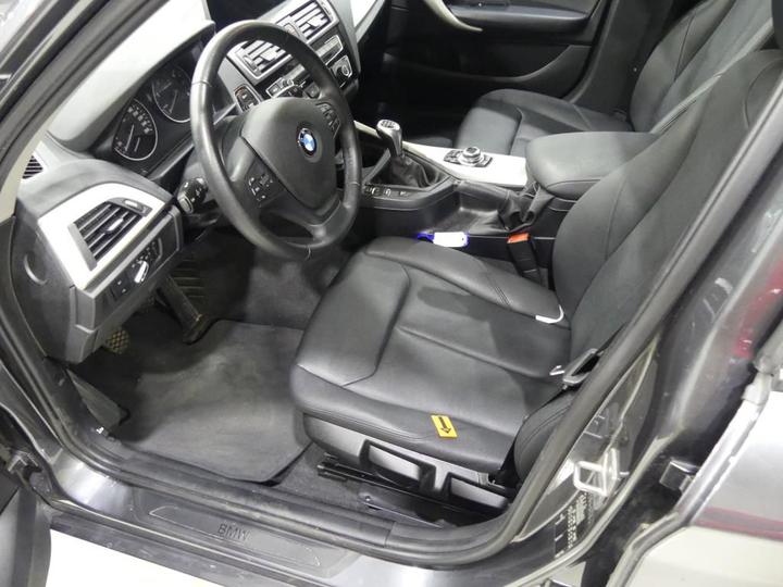 Photo 14 VIN: WBA1V910105D74354 - BMW 1 HATCH 