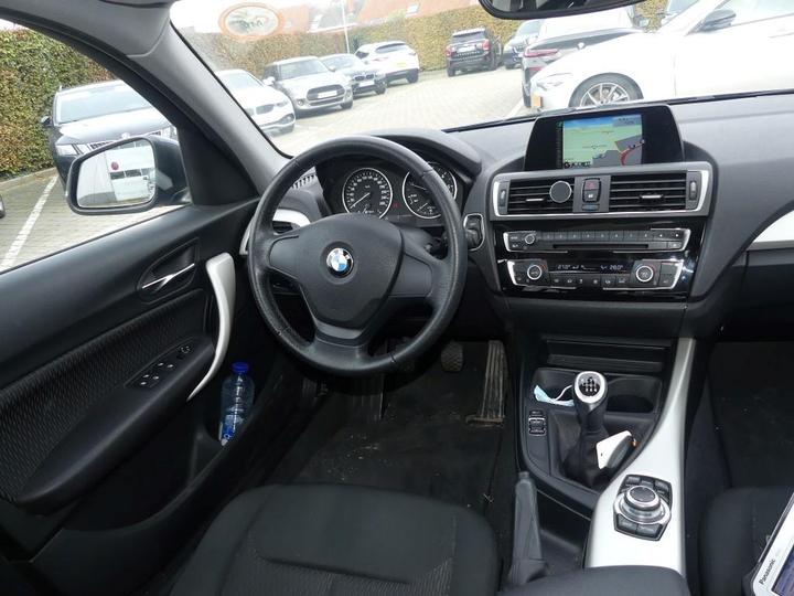 Photo 3 VIN: WBA1V910105D74452 - BMW 1-REEKS 