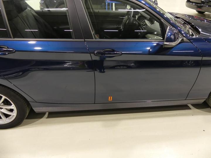 Photo 38 VIN: WBA1V910305B17017 - BMW 1 HATCH 