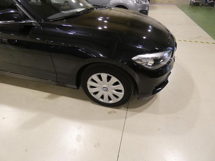 Photo 29 VIN: WBA1V910305B18040 - BMW 1 HATCH 