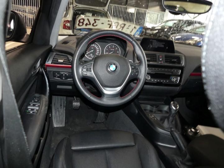 Photo 12 VIN: WBA1V910305D73173 - BMW 1 HATCH 