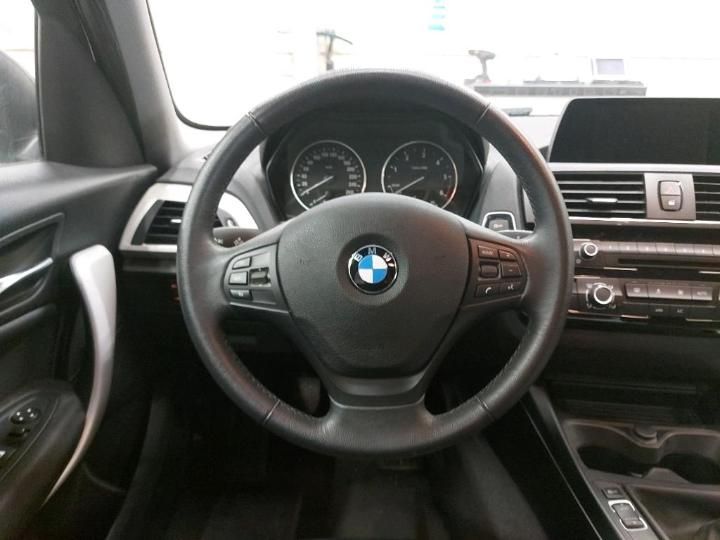 Photo 12 VIN: WBA1V910305D74193 - BMW 1 HATCH 