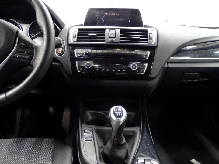 Photo 8 VIN: WBA1V91030V739906 - BMW 1 HATCH 