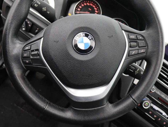 Photo 23 VIN: WBA1V91030V866235 - BMW 1-SERIE &#3915 