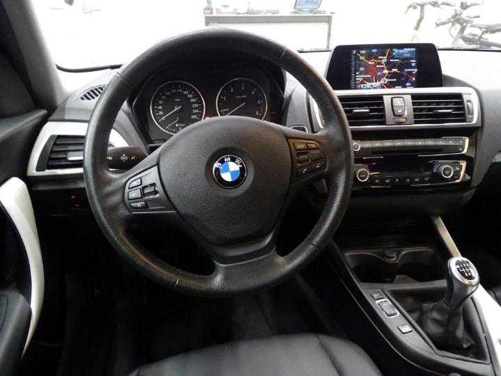 Photo 12 VIN: WBA1V91040V740241 - BMW 1 HATCH 