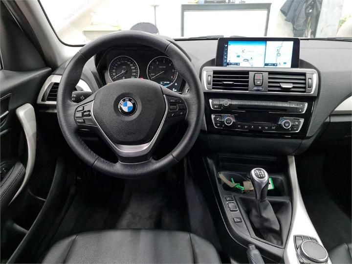 Photo 12 VIN: WBA1V91040V963198 - BMW 1 HATCH 