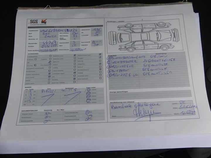 Photo 20 VIN: WBA1V910505G94874 - BMW 1 HATCH 