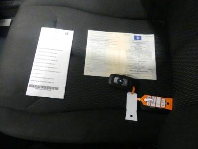 Photo 13 VIN: WBA1V91050V963632 - BMW 1 HATCH DIESEL - 2015 