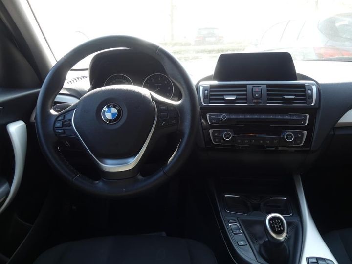 Photo 8 VIN: WBA1V91080V734779 - BMW 1 HATCH 