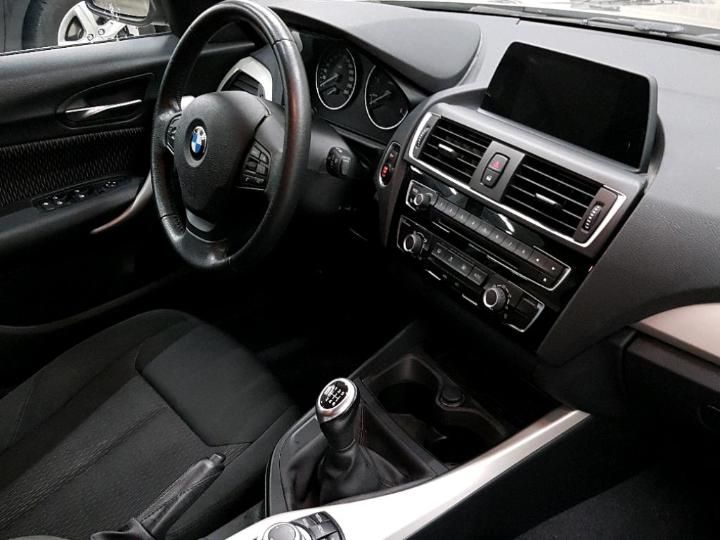 Photo 3 VIN: WBA1V910905D74313 - BMW 1 HATCH 