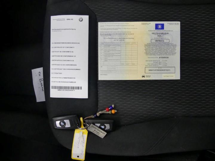 Photo 4 VIN: WBA1V910905G93873 - BMW 1 HATCH 