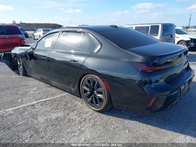 Photo 2 VIN: WBA23EH00PCM31445 - BMW 740I 