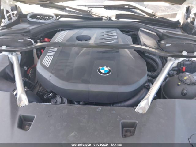 Photo 9 VIN: WBA23EH04PCN03571 - BMW 740 