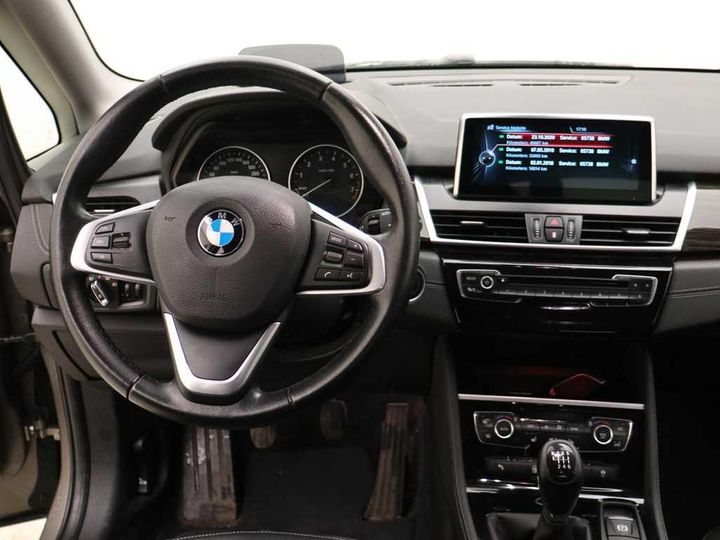 Photo 18 VIN: WBA2A51040V568138 - BMW BMW 2 SERIES 