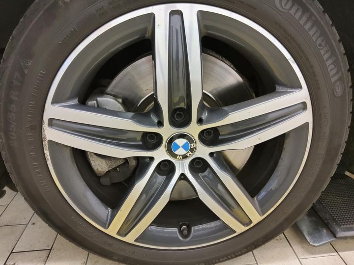 Photo 6 VIN: WBA2A91080V720798 - BMW 225I 