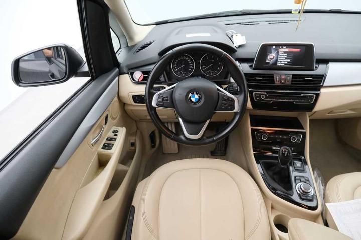 Photo 9 VIN: WBA2B11010V295228 - BMW 2-SERIE ACT.TOUR.&#3914 