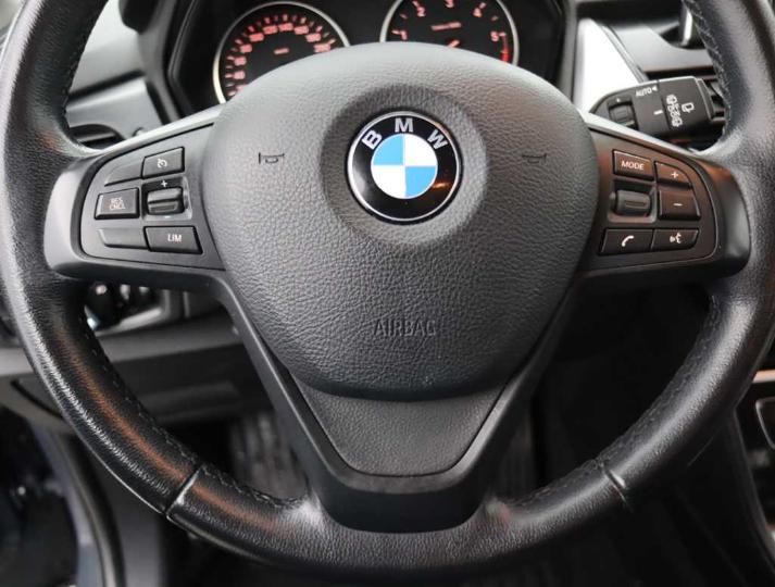 Photo 26 VIN: WBA2B11030V686722 - BMW 2-SERIE ACT.TOUR.&#3914 