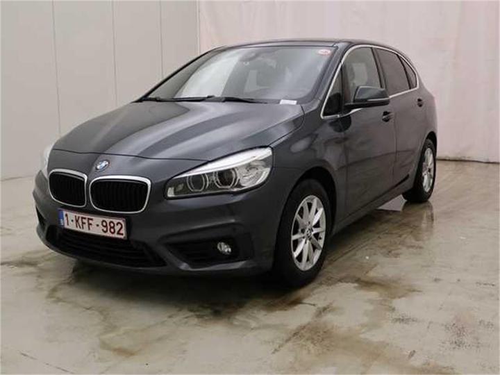 Photo 1 VIN: WBA2B31050V381220 - BMW 2-REEKS ACTIVE 