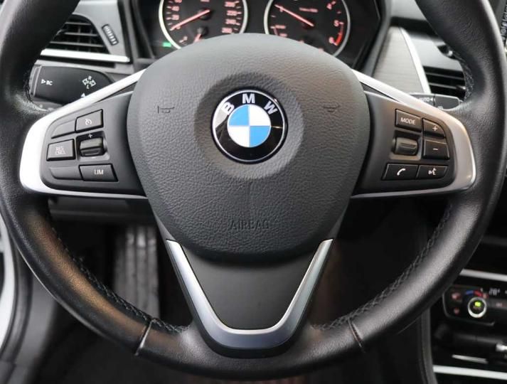 Photo 24 VIN: WBA2B31060V814009 - BMW 2-SERIE ACT.TOUR.&#3914 