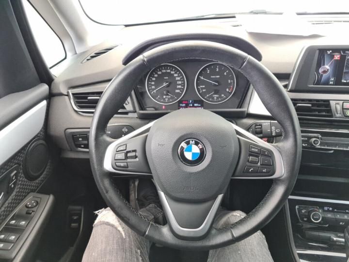 Photo 13 VIN: WBA2B31080V729107 - BMW 216D 