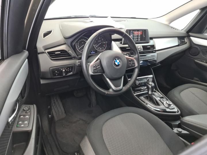 Photo 23 VIN: WBA2B31080V729107 - BMW 216D 