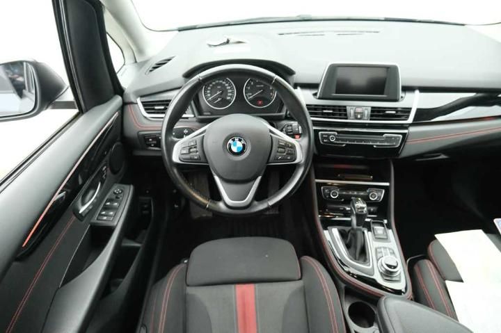 Photo 9 VIN: WBA2C71010V784163 - BMW 2-SERIE ACT.TOUR.&#3914 