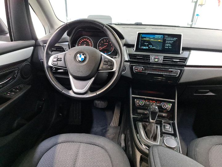 Photo 6 VIN: WBA2C71040V781273 - BMW 225 