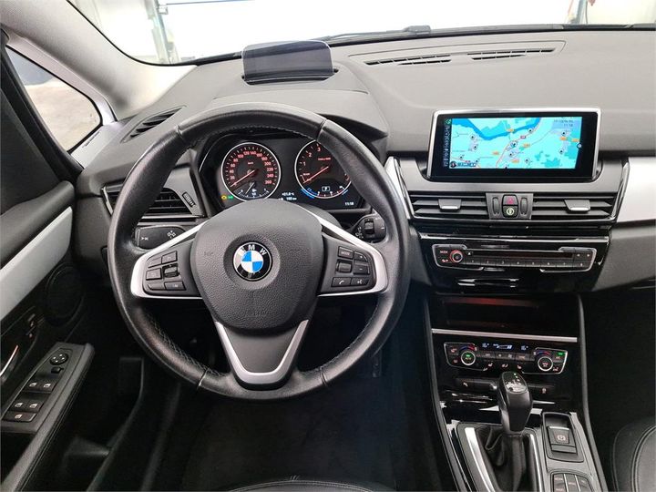 Photo 12 VIN: WBA2D310905C54628 - BMW 2 