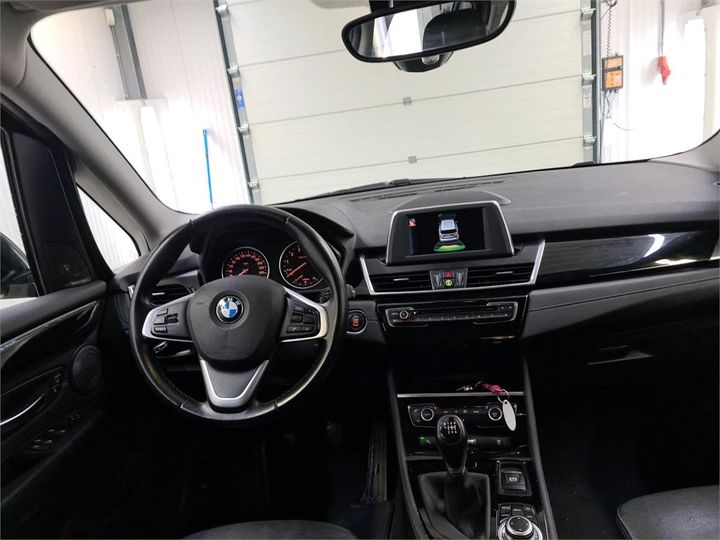 Photo 6 VIN: WBA2D51030P786115 - BMW 220 