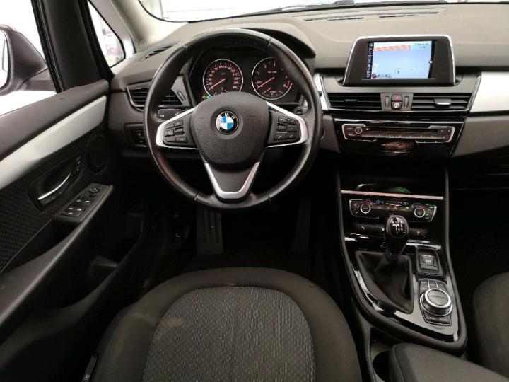 Photo 10 VIN: WBA2E11020P931229 - BMW 2 