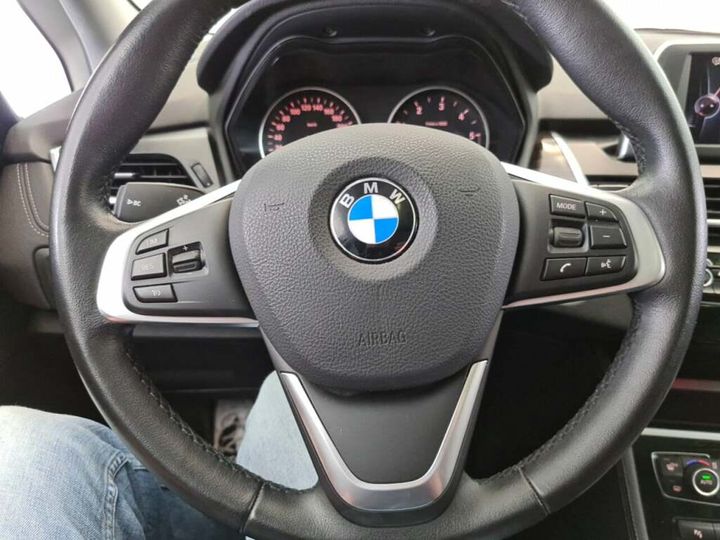 Photo 17 VIN: WBA2E310105C03394 - BMW 216D 